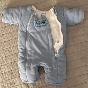 Merlin’s magic sleep suit size large